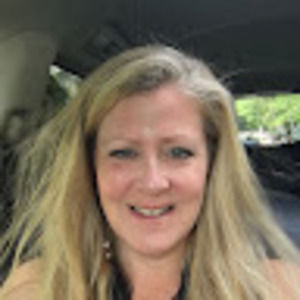 Meet your Posher, Pamela